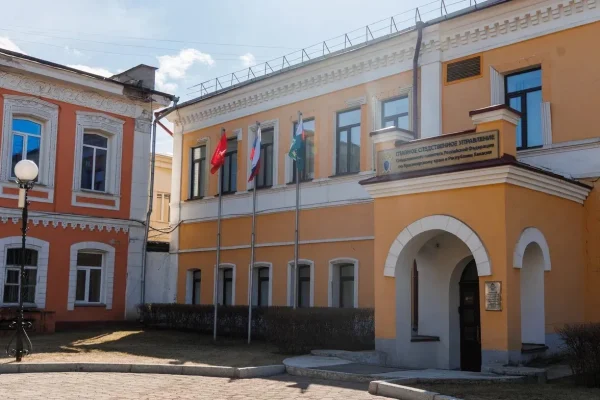 Чиновника из Емельяновского района Красноярского края обвиняют в махинациях с землей лесного фонда