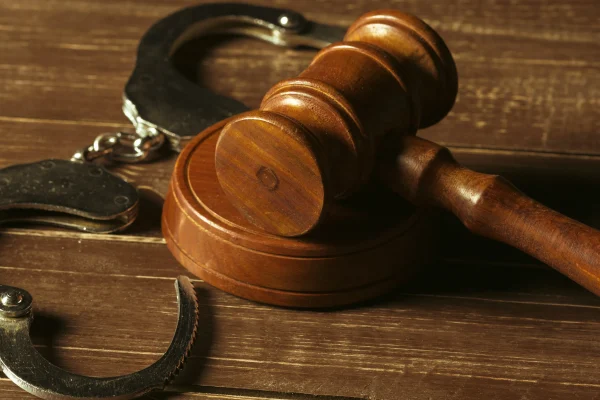 Жителя Тувы осудили за убийство двух знакомых