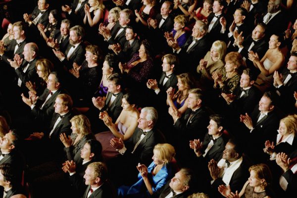 От casual до «белой бабочки»: пять основных дресс-кодов