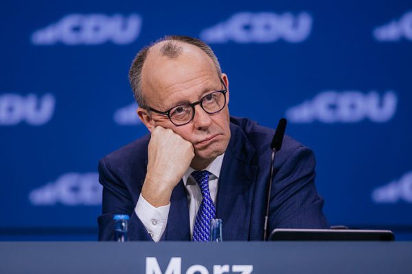 Прокуратура ФРГ разрешила называть Мерца Пиноккио