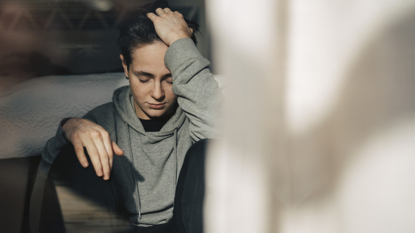 Врач: головные боли могут начаться у школьников, не соблюдающих режим сна