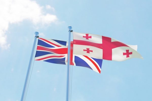Посла Британии вызвали в МИД Грузии из-за санкций против телеканалов