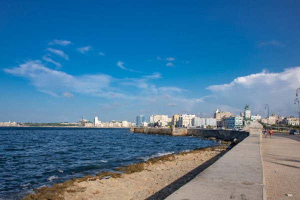 «Проникновение в террористических целях»: что известно о вторжении катера под флагом США в воды Кубы