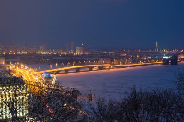 Аналитик: Киев ждёт блэкаут в случае прекращения поставок из Венгрии и Словакии