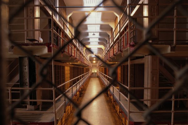 SHOT: в колонии Мордовии умер главарь люберецкой ОПГ Михаил Михайлов