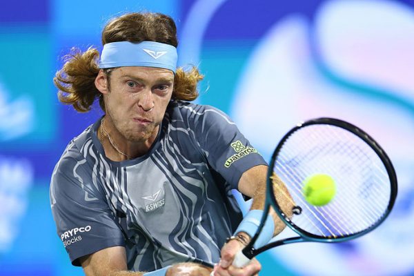 Рублёв проиграл Грикспору и не смог выйти в финал турнира ATP в Дубае
