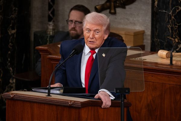 Трамп: Иран должен полностью отказаться от обогащения урана