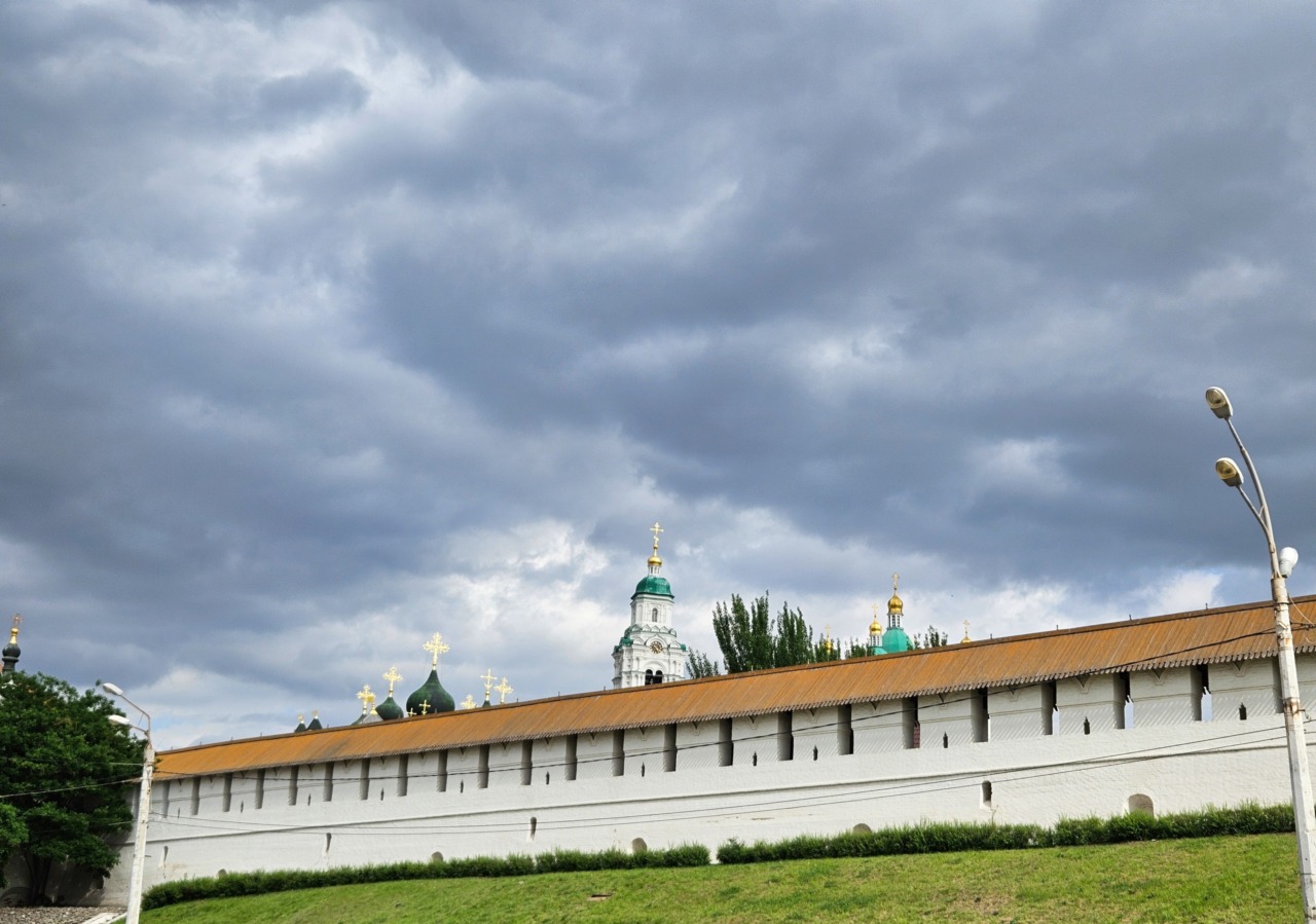 Астраханская область вошла в топ ЮФО по переселению из аварийного жилья