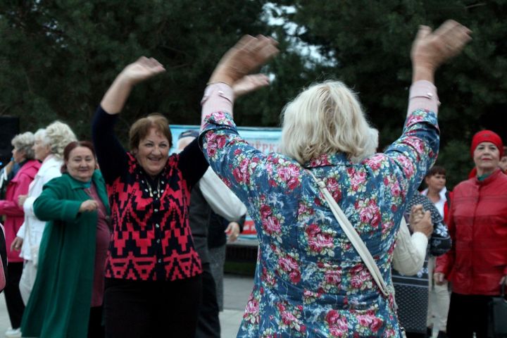 Пенсии в марте вырастут почти на 11 тысяч рублей