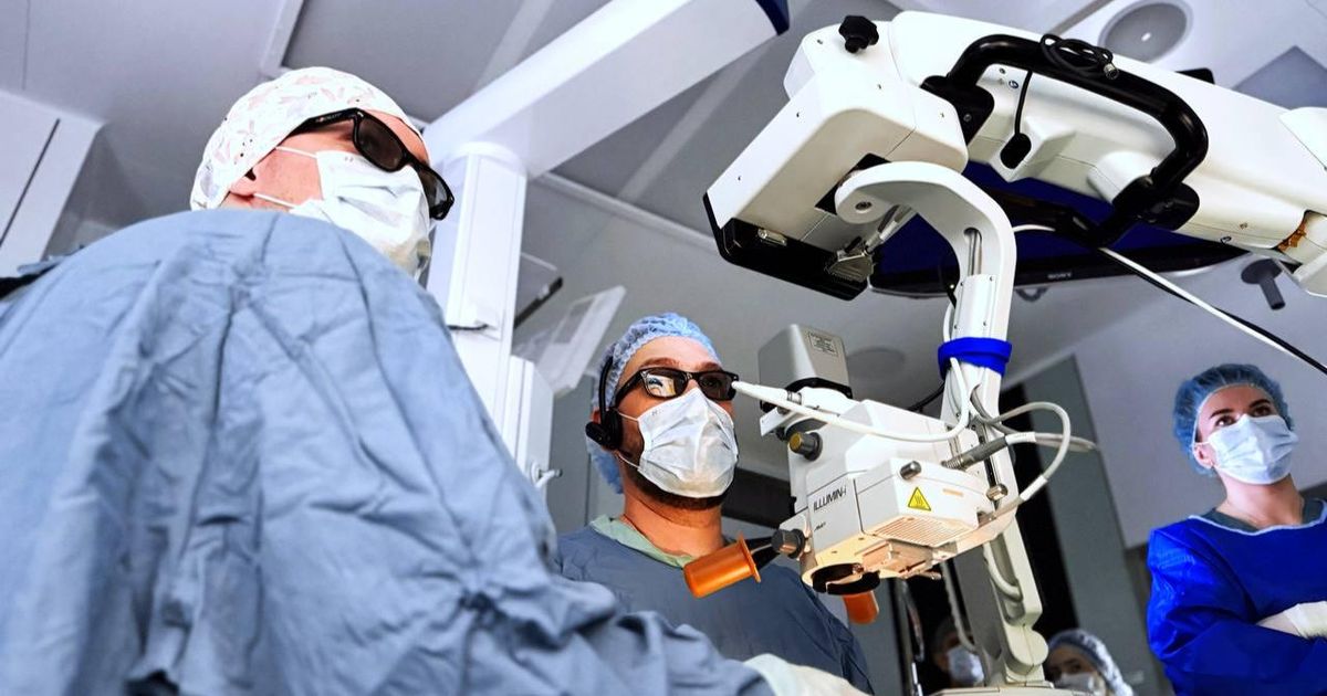 Центр компетенций микрохирургии глаза открыли в ДКЦ им. Л. М. Рошаля