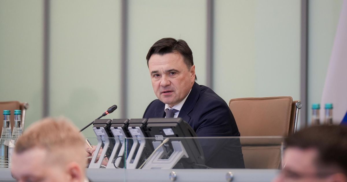 Воробьев поприветствовал делегацию ЯНАО во главе с Артюховым в Подмосковье