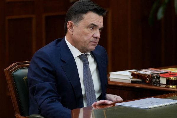 Воробьев поблагодарил Волкова за работу по сносу незаконных торговых объектов