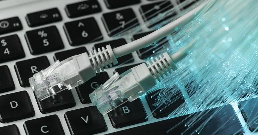 Нарастает дефицит: китайцы подняли цены на оптоволокно для России