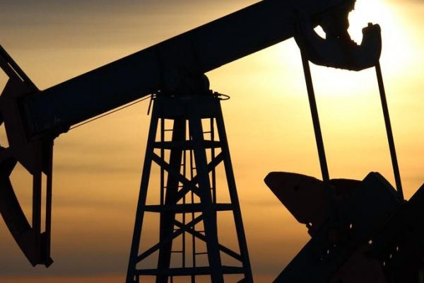 Новак: РФ хватит запасов нефти не менее чем на 62 года