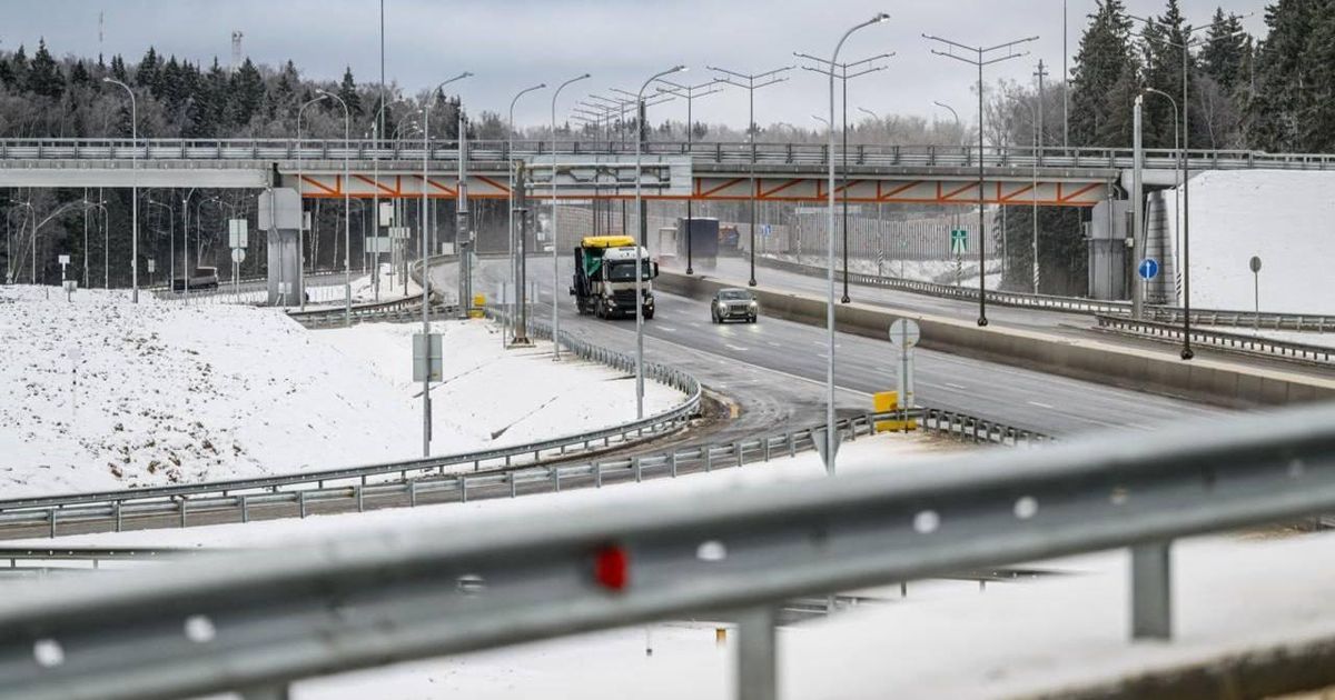 Более 100 км новых дорог построили в Подмосковье в 2025 году