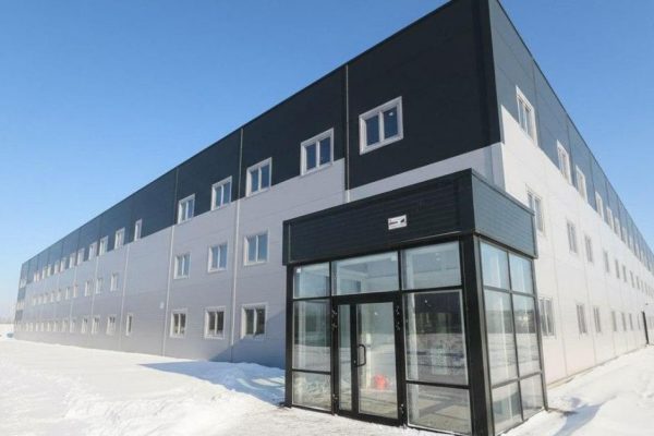 Строительство хостела для работников индустриального парка почти завершили в Истре