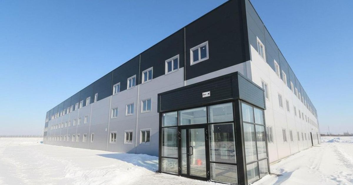 Строительство хостела для работников индустриального парка почти завершили в Истре