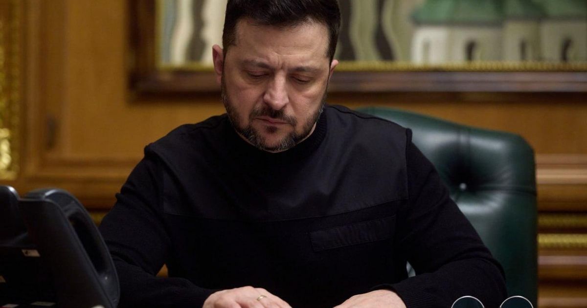 Военный аналитик Мартьянов: конфликт для Зеленского — вопрос выживания