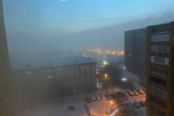 «Чёрное небо» в Кемерове: завод нарушил правила охраны воздуха в период НМУ