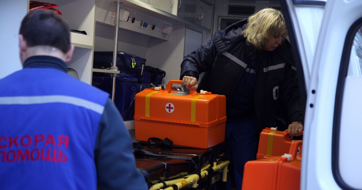 Мать накормила детей таблетками в Липецке и приняла их сама