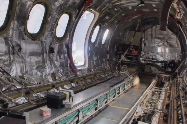 Взрыв в кармане: портативная зарядка едва не сорвала полет в Стамбул