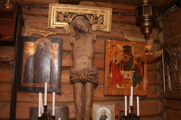 Заступница у ворот: о чем можно просить Иверскую икону в день ее памяти