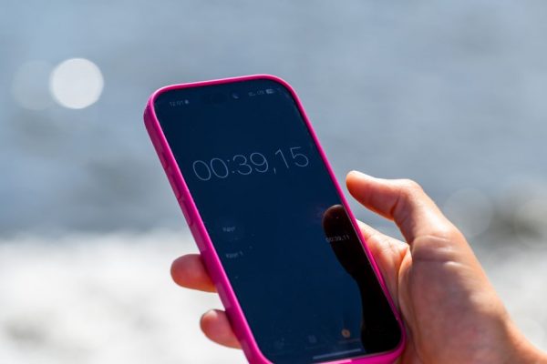 Смартфон не включается после апдейта? Пользователи Xiaomi массово жалуются на фатальный баг HyperOS 3