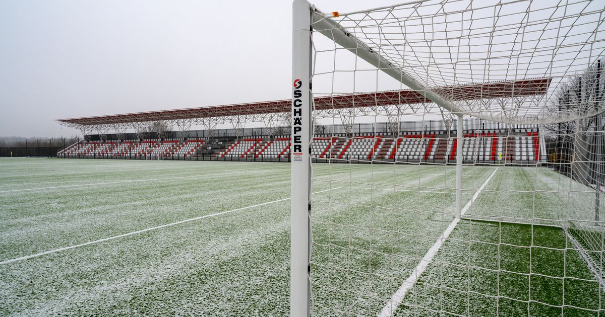 Замерз, зашел погреться и попал в полицию: футболист ЦСКА и версии его ночного приключения в Уфе разделились