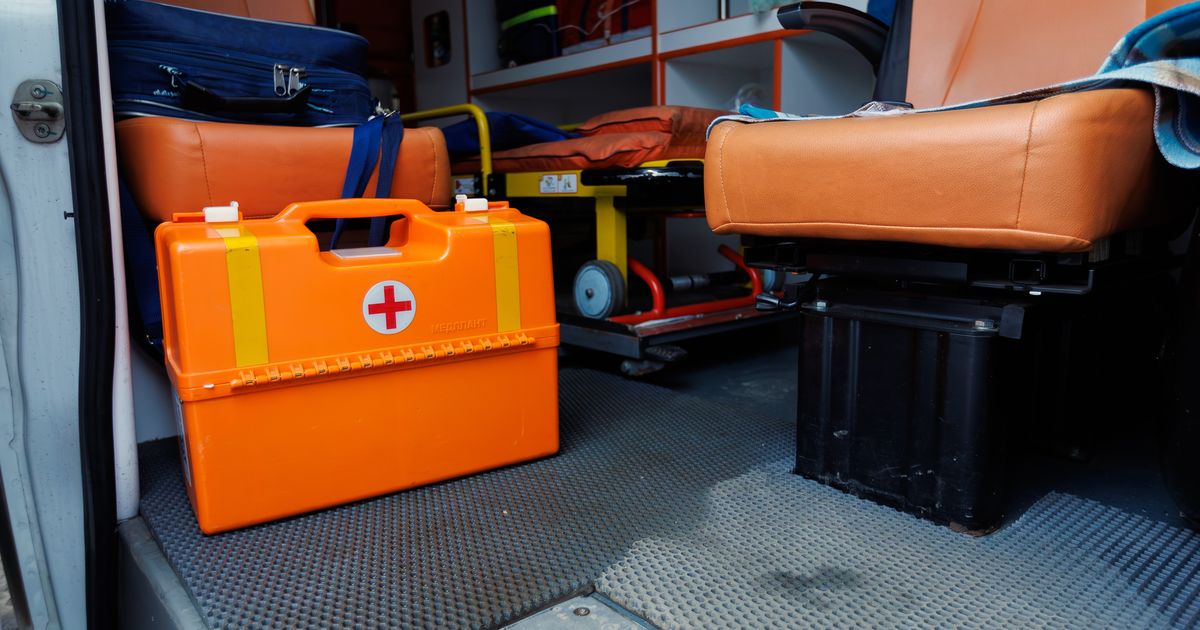 Число погибших при ударе дронов ВСУ по заводу под Смоленском выросло до 7