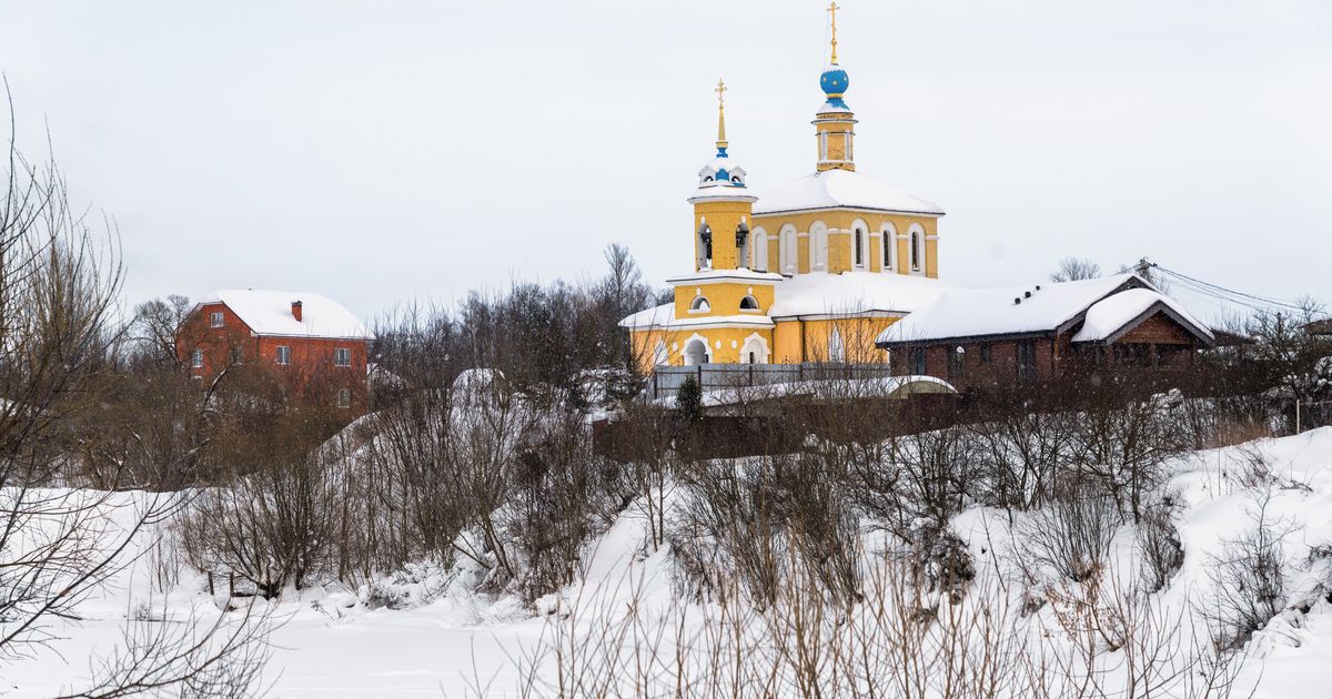 Вышли на связь с тем миром: что на самом деле значит зов мертвых родственников во сне