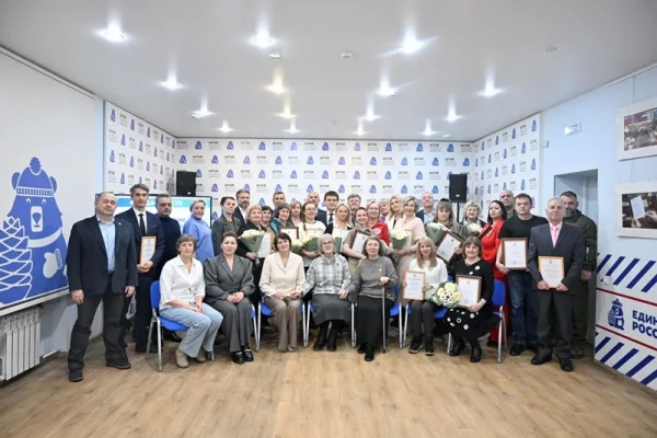 Четыре года поддержки: Михаил Котюков поблагодарил добровольцев за помощь участникам СВО