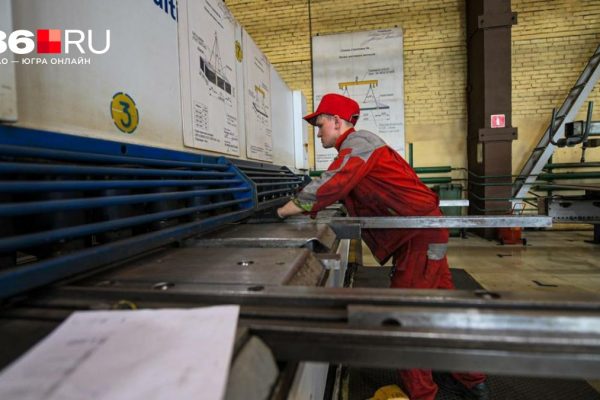 Подросткам официально разрешат работать на «опасных» производствах: новости 26 февраля