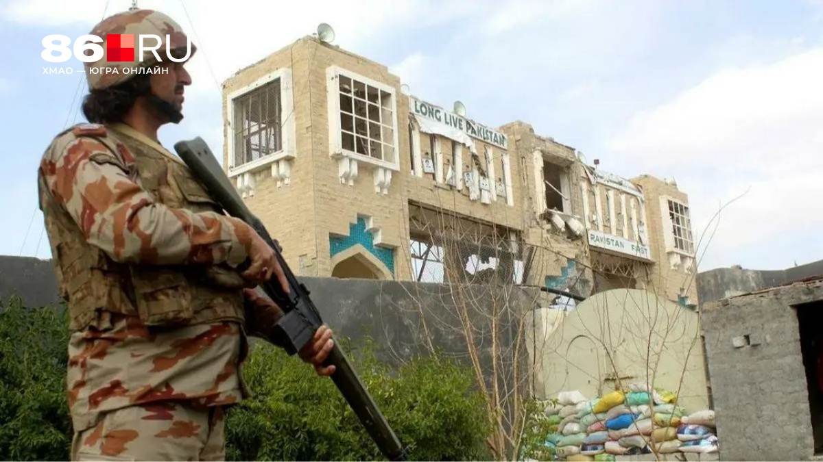 Взрывы, стрельба и сотни убитых: Пакистан и Афганистан вступили в «открытую войну»