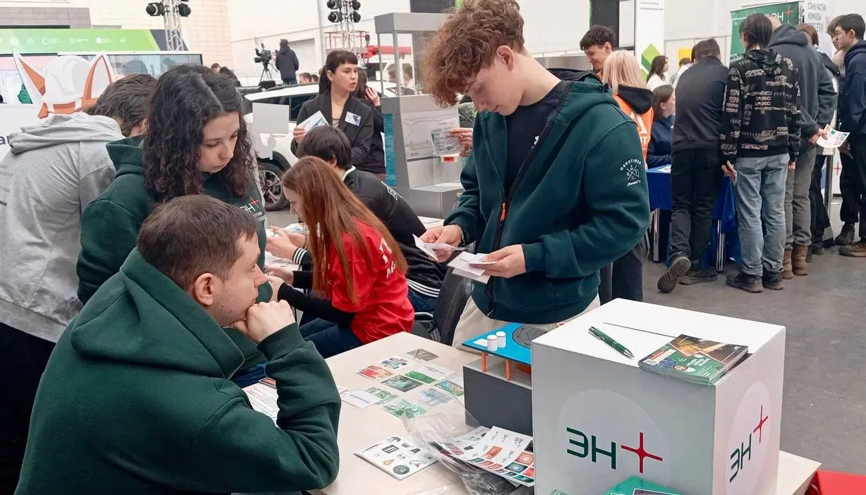 «Учись! Работай! Выбирай!»: Красноярская ГЭС компании Эн+ приняла участие в региональном этапе чемпионата профессионального мастерства