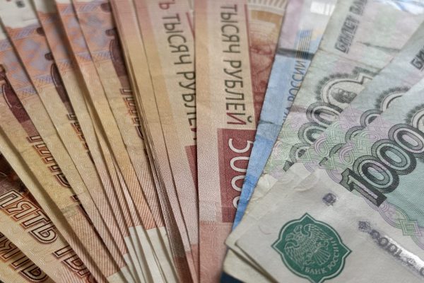 Астраханцам с «серой» зарплатой могут перестать выдавать кредиты - PRO Астрахань