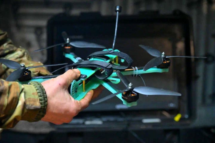 22 астраханца готовятся стать операторами дронов