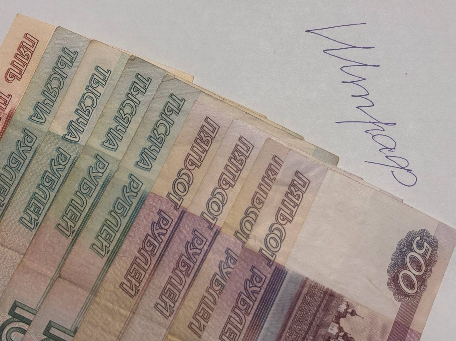 135 штрафов, пять машин и ноль совести: астраханец копил долг, пока не пришли приставы - PRO Астрахань