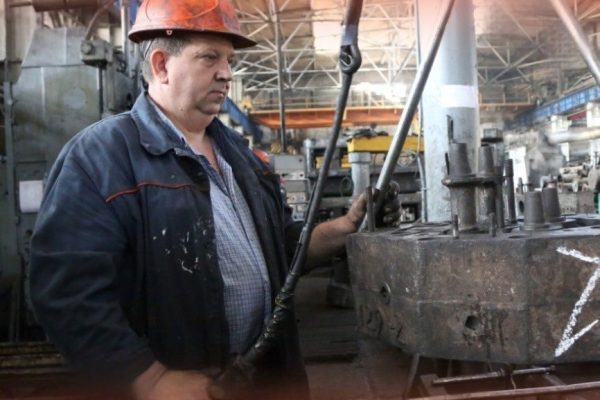 Астраханским работодателям заплатят 105 тысяч рублей за найм сотрудников