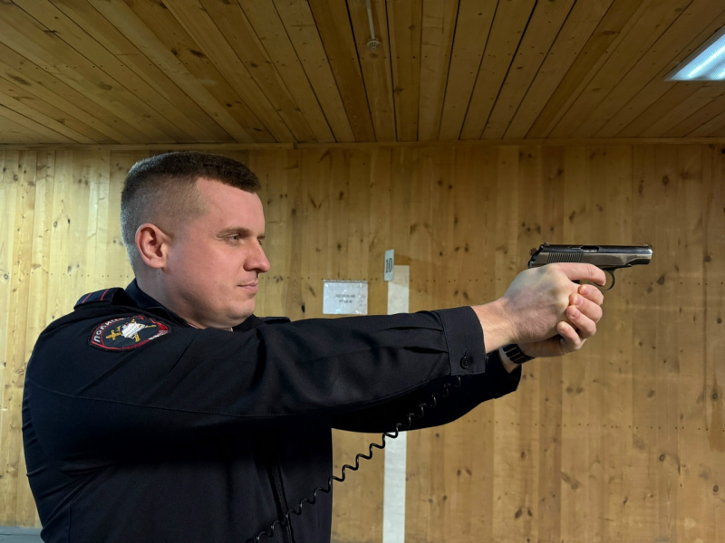 Астраханская полиция приглашает на работу выпускников 11 классов