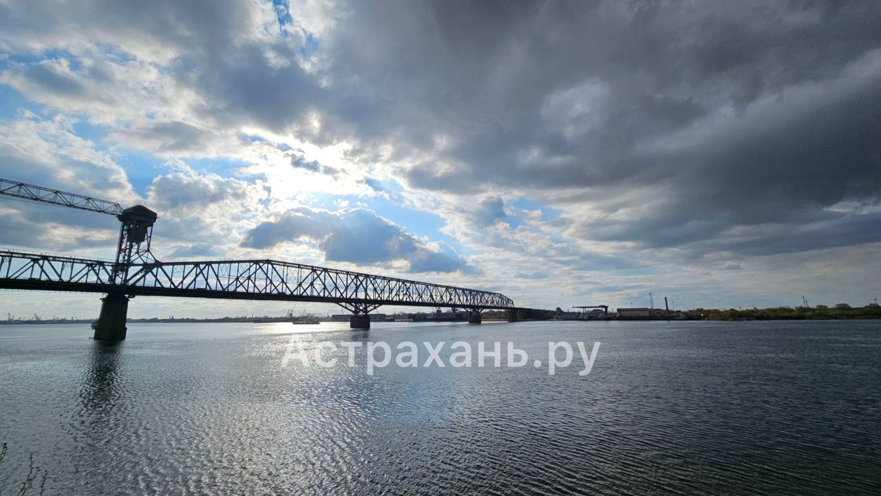 В Астрахани 5 марта перекроют движение по Старому мосту