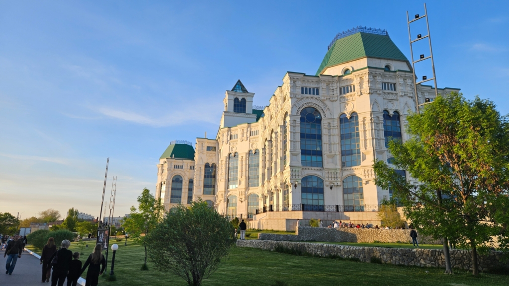 Астрахань вложит более 30 миллионов рублей в музейные залы и театр