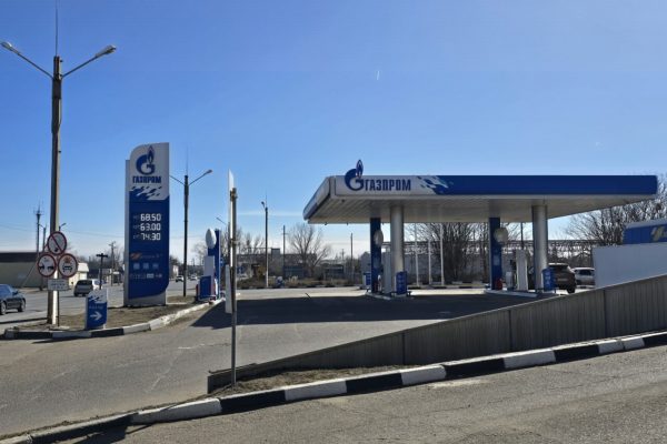 В Астрахани на заправках "Газпром" частично вернули скидки | АРБУЗ