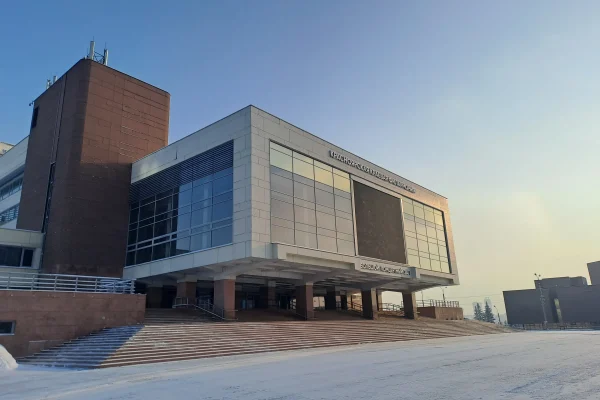 В Красноярске 11 марта ограничат мобильную связь возле филармонии