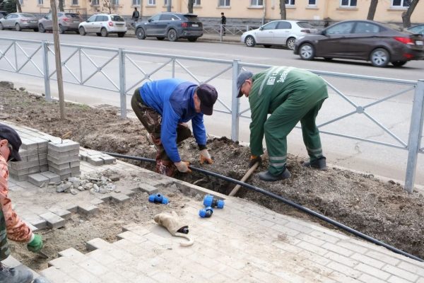 Новые трубы, насосы и приборы учета: Астрахань готовится к поливочному сезону - PRO Астрахань