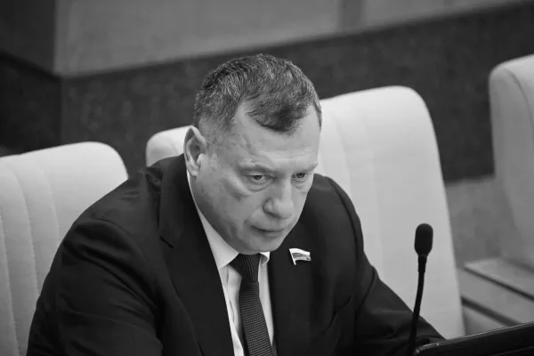 Губернатор Михаил Котюков выразил соболезнования в связи со смертью депутата Госдумы от Красноярского края Юрия Швыткина