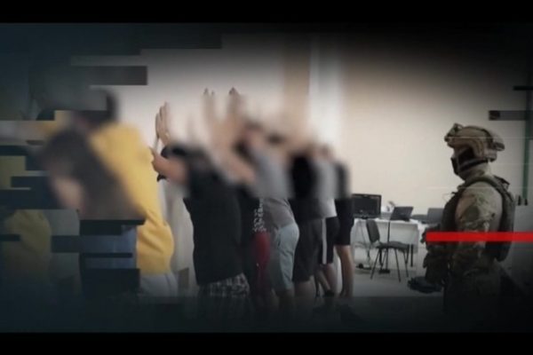 Россиян атакуют мошенники, принуждающие к диверсиям и терактам