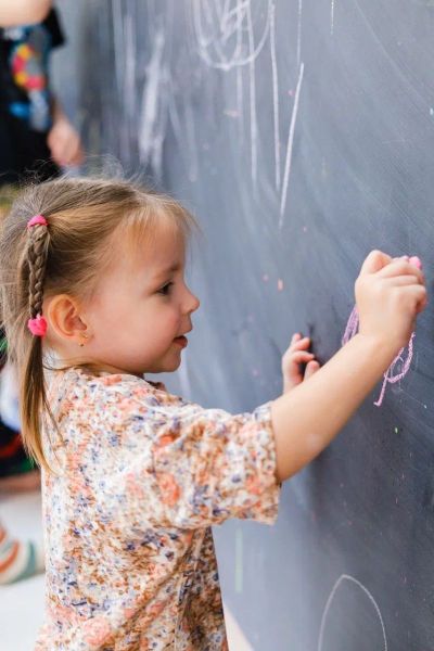 Продление выплаты декретных до 3 лет рассмотрит правительство