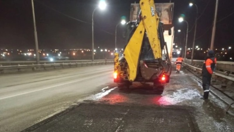 Сезон дорожных работ в Астрахани начался с Нового моста