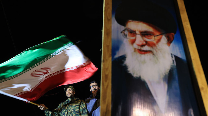 Правительство Ирана объявило 40-дневный траур после гибели верховного лидера