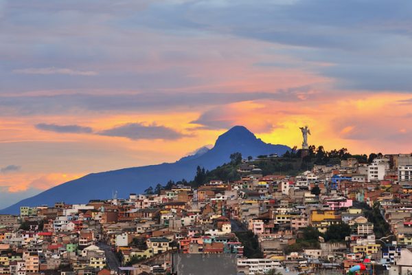 Эквадор: население, политика, операция по борьбе с наркотика